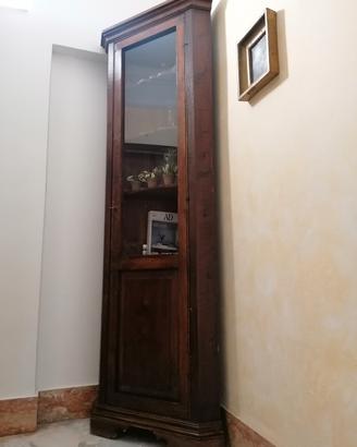 Angoliera arte povera