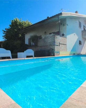 Fara Gera D'Adda - VILLA SINGOLA CON PISCINA