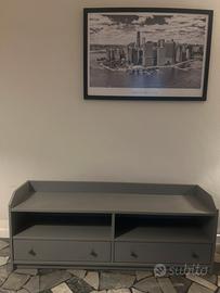 Mobile TV IKEA grigio con 2 cassetti – come nuovo