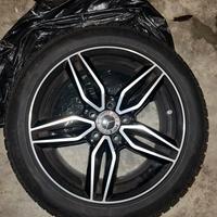 Pneumatici pirelli 205/55 R 17 con cerchi mercedes