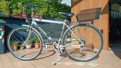 Bicicletta city bike uomo 28"