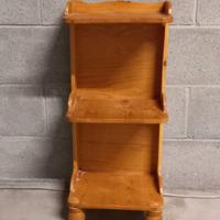 Mobiletto in legno 