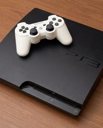 Bundle playstation 3 slim + controller + 17 giochi