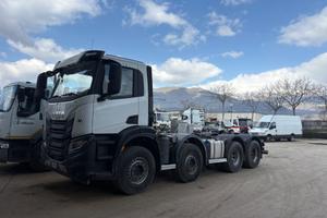Iveco X way 480 4 assi intercambiabile con cassone