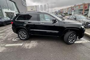 Jeep Grand Cherokee Overland