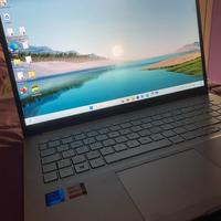 ASUS Vivobook 15 – Perfette condizioni!