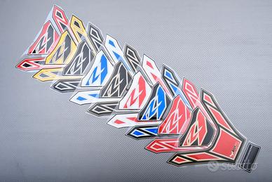 Adesivo protezione serbatoio YAMAHA R1