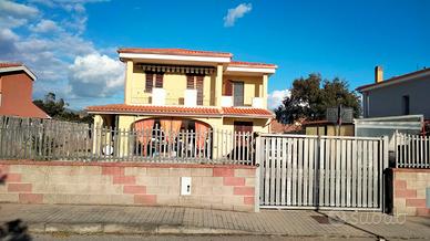 Villetta indipendente piscina -videosorveglianza