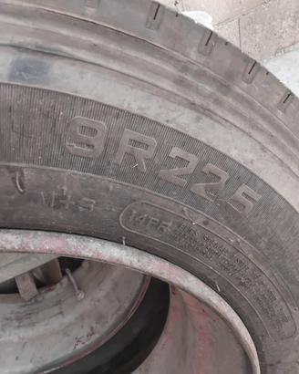 gomme usate camion