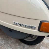 Vespa px 200e