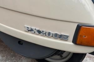 Vespa px 200e