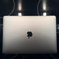 Apple MacBook Air con Apple M1 Chip  13”