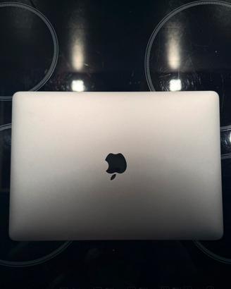 Apple MacBook Air con Apple M1 Chip  13”