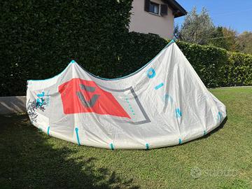 kitesurf DUOTONE DICE 12 e barra 5 linee