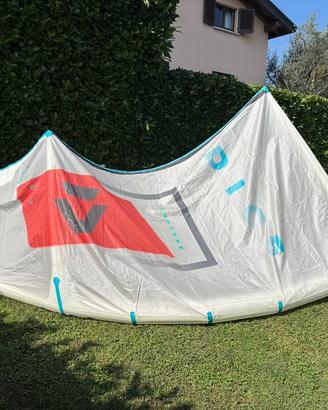 kitesurf DUOTONE DICE 12 e barra 5 linee