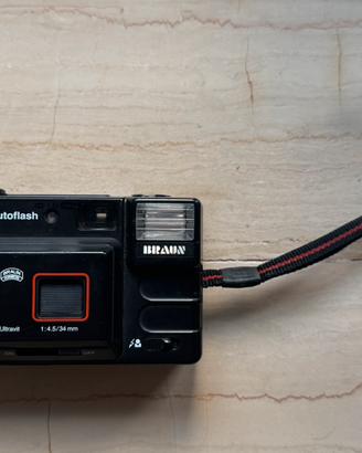 Fotocamera analogica Braun C35 F autoflash