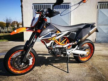 Ktm 690 smc-r