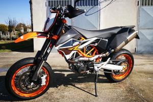 Ktm 690 smc-r