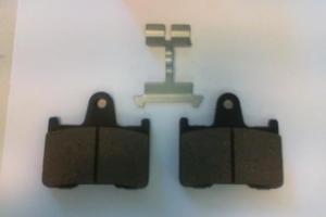 PASTIGLIE FRENO POSTERIORI GSX-R SUZUKI 69100-1881