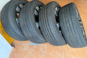 Gomme estive 215/55 R18