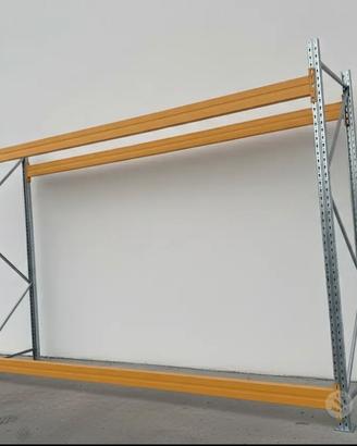 Scaffale