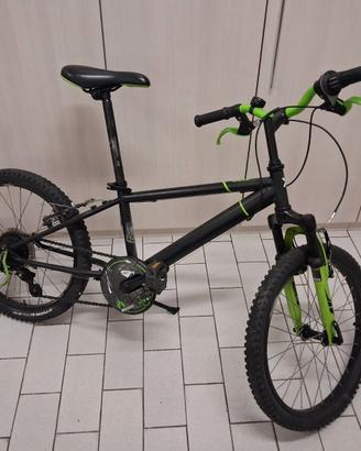 Bicicletta B-Twin