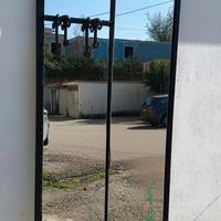 Specchio con appendiabiti 