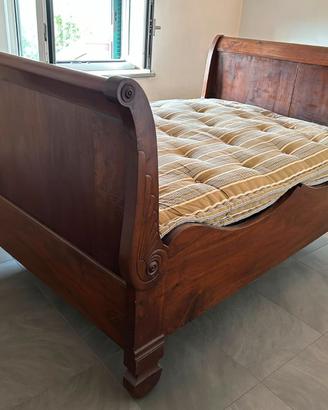 Letto Antico a barca