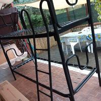 letto a castello nero