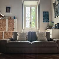 Divano tre posti IKEA in pelle