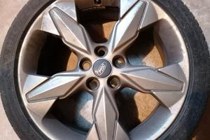 Gomme e cerchi in lega per Ford Mondeo