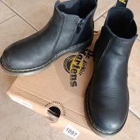 Dr. Martens nr. 34 neri