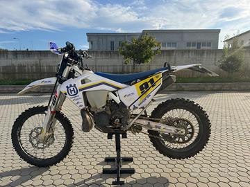 HUSQVARNA TE300 HERITAGE (2023)