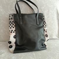 Borsa nera in ecopelle e stoffa