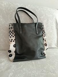 Borsa nera in ecopelle e stoffa