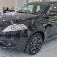LANCIA Ypsilon 1.2 69 CV 5 porte Gold