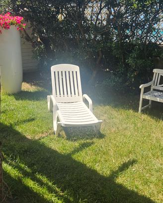 Lettini da  giardino-piscina