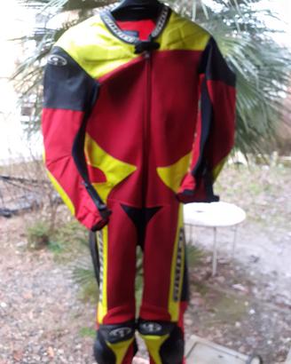tuta moto