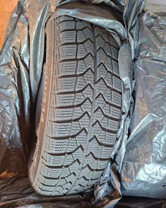 4 CERCHI e GOMME INVERNALI PIRELLI 165/70 R14