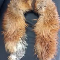 Collo in vera pelliccia di volpe rossa