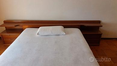 Camera da letto completa rete e materasso