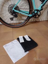 Bicicletta Gravel Bianchi Arcadex 2025