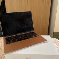 Mac book air da 13” con chip Apple M1