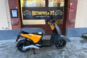 Piaggio 1 Active