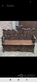 panca antica intagliata