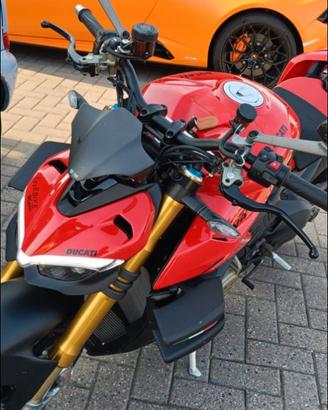 Ducati streetfighter V4 S