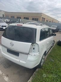 OPEL ZAFIRA B ONE FAMILY 1.6 M 110KW 6M 5P (2013) 