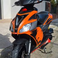scooter 50 Aprilia SR Factory