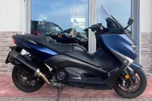 Yamaha T Max 530 SX AKRAPOVIC
