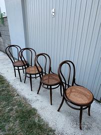 Quattro sedue stile Thonet